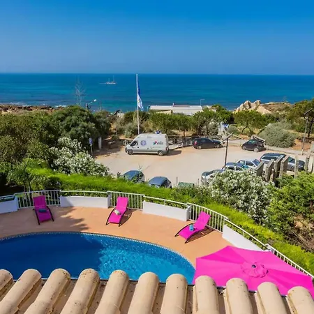 Villa Villa 7 Bedrooms Pool In Algarve *