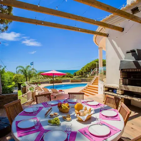 Villa 7 Bedrooms Pool In Algarve